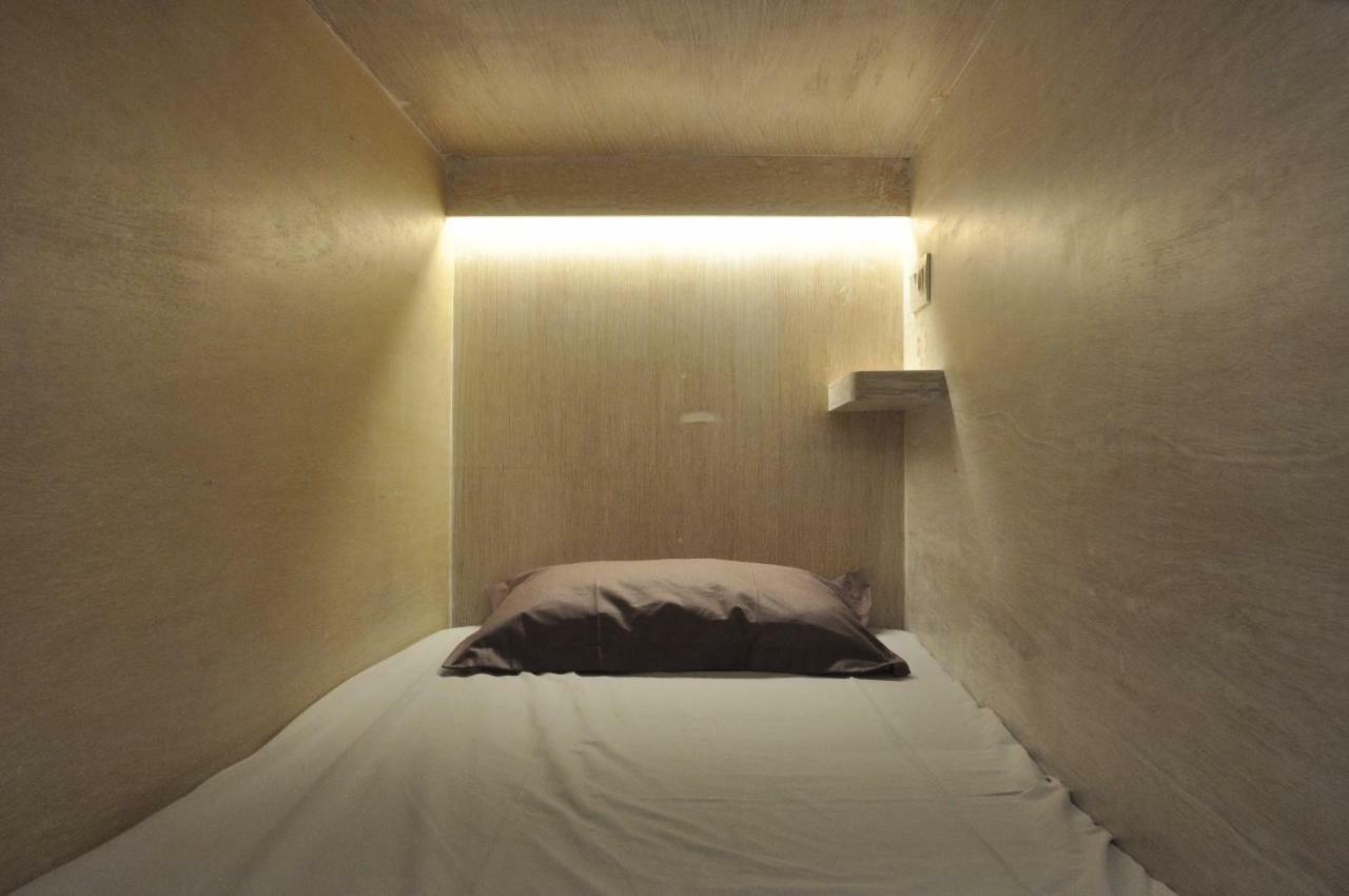 Hostel Rumah Kayu Bali *
