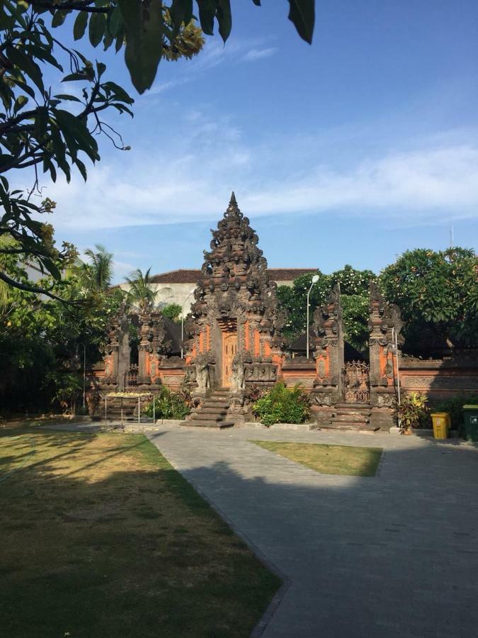 Rumah Kayu Bali Kuta (Bali)